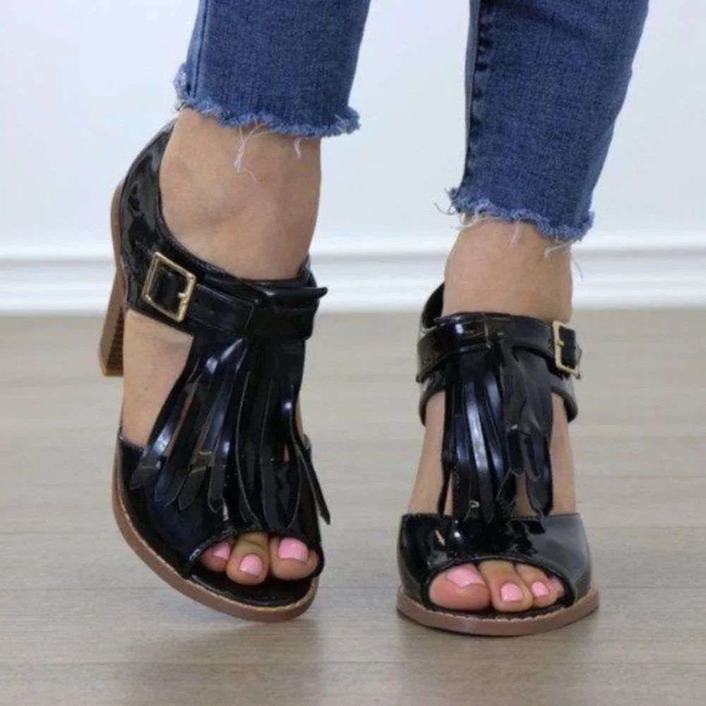 Patent Rockabilly Oxford High Heels With Tassel - Picture 7 of 7